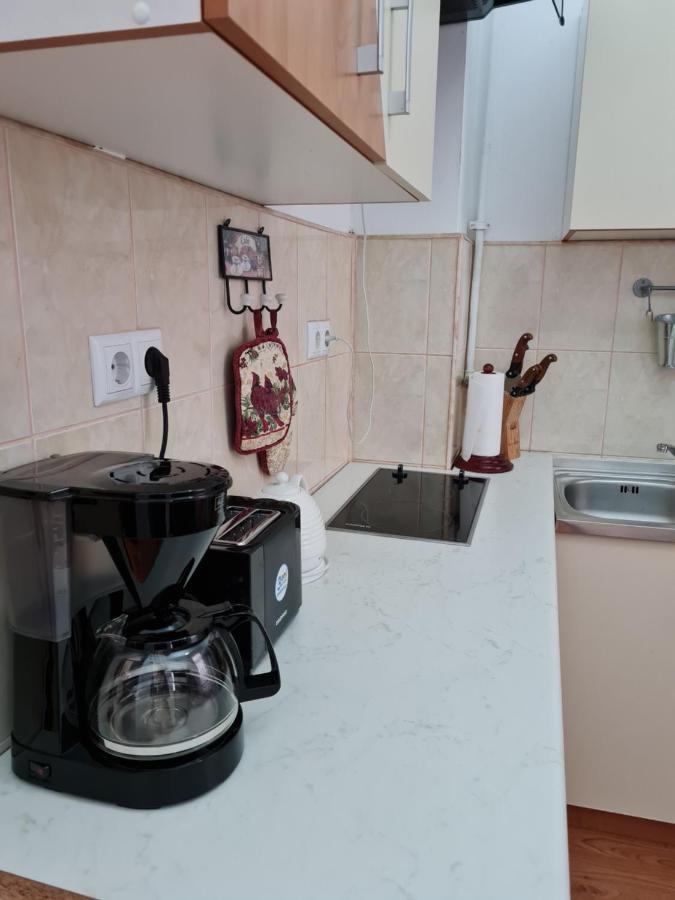 Apartamento Ava Republique Braşov Exterior foto