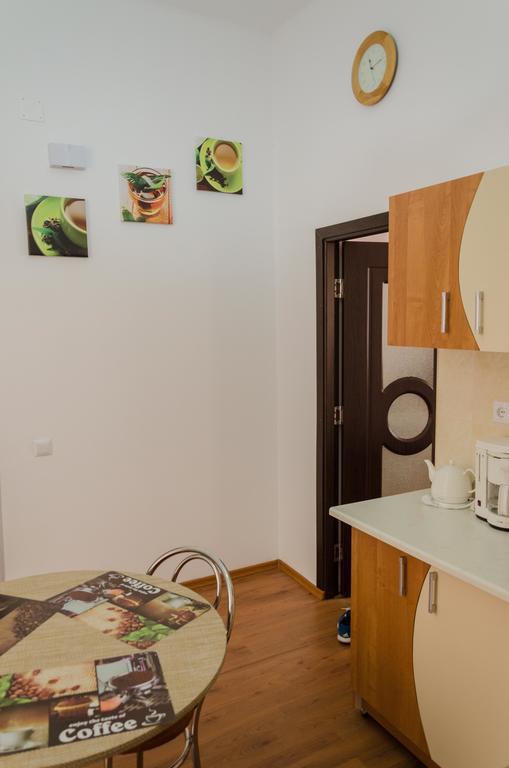 Apartamento Ava Republique Braşov Exterior foto